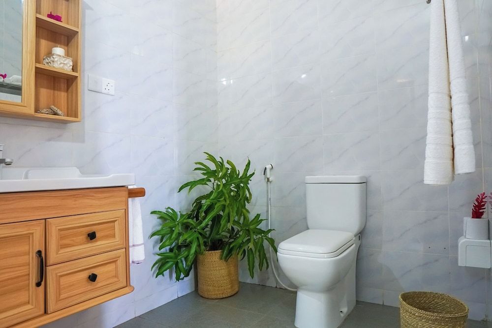 Aquamarina Hotel Junior Suite, Garden View 7