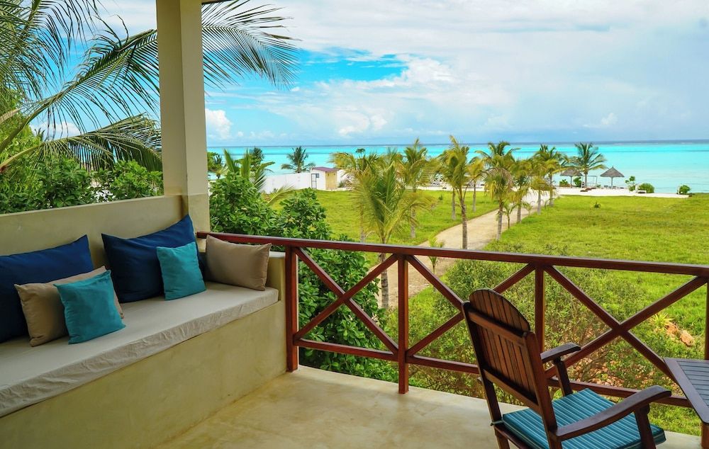 Aquamarina Hotel Junior Deluxe Suite 5