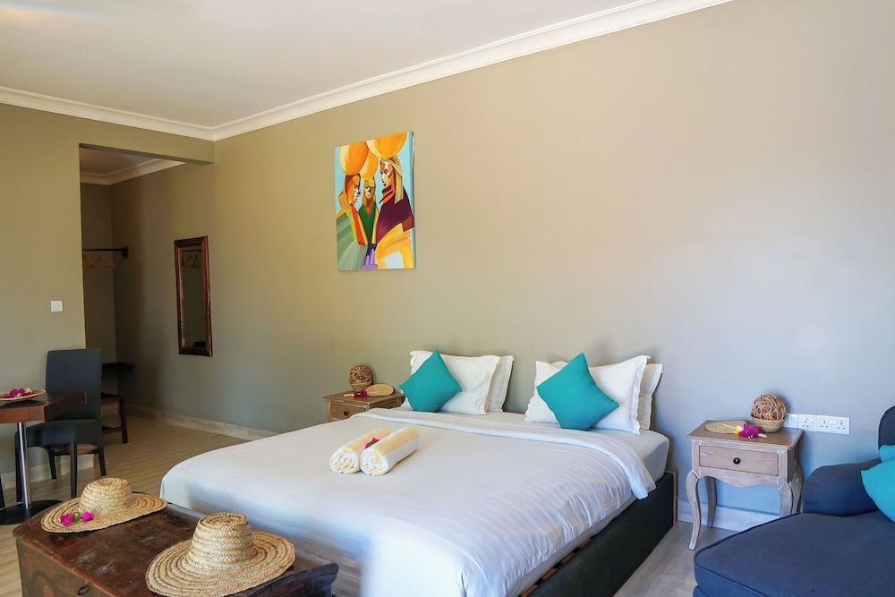 Aquamarina Hotel Junior Suite, Garden View 2