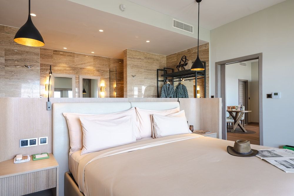 Ngorongoro Lodge member of Meliá Collection - The Leading Hotels of the World Presidential Suite, 2 Bedrooms, Terrace (4+1) 2