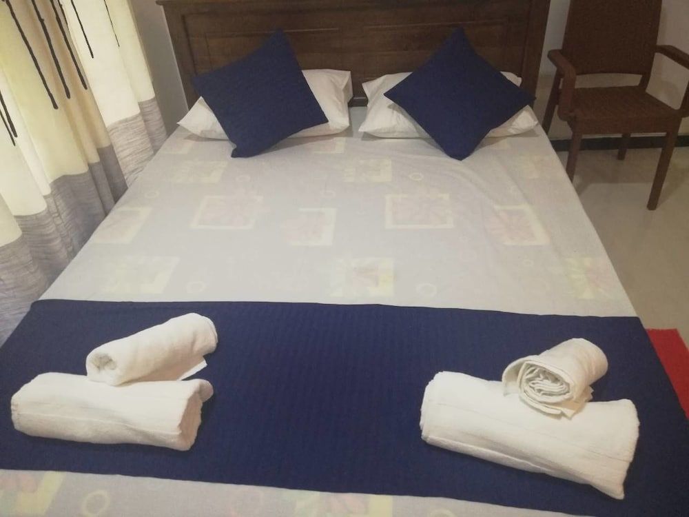 N.L.I. Guest House Standard Double Room