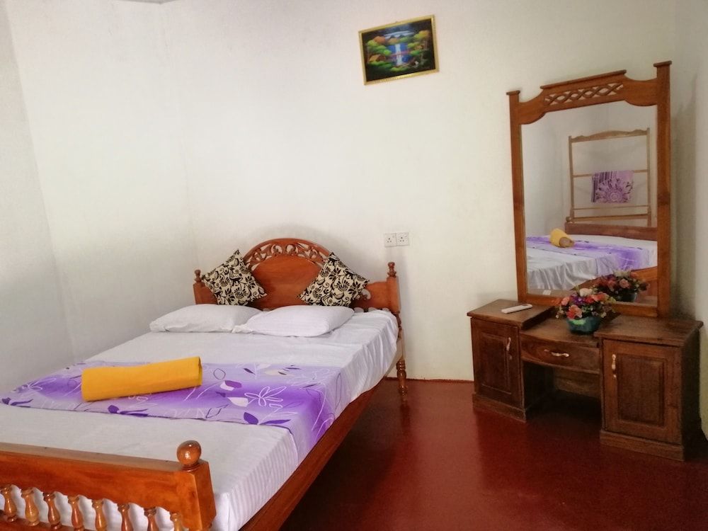 Abawaththa Guest House Standard Double Room 3