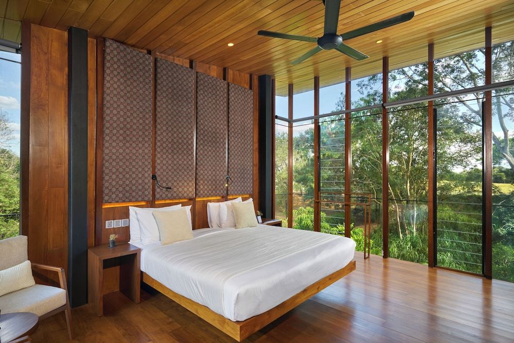 Taru Villas - Maia - Habarana Deluxe Room 3