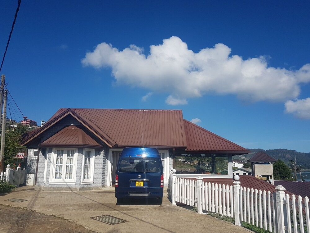 undefined Villa lake view 9