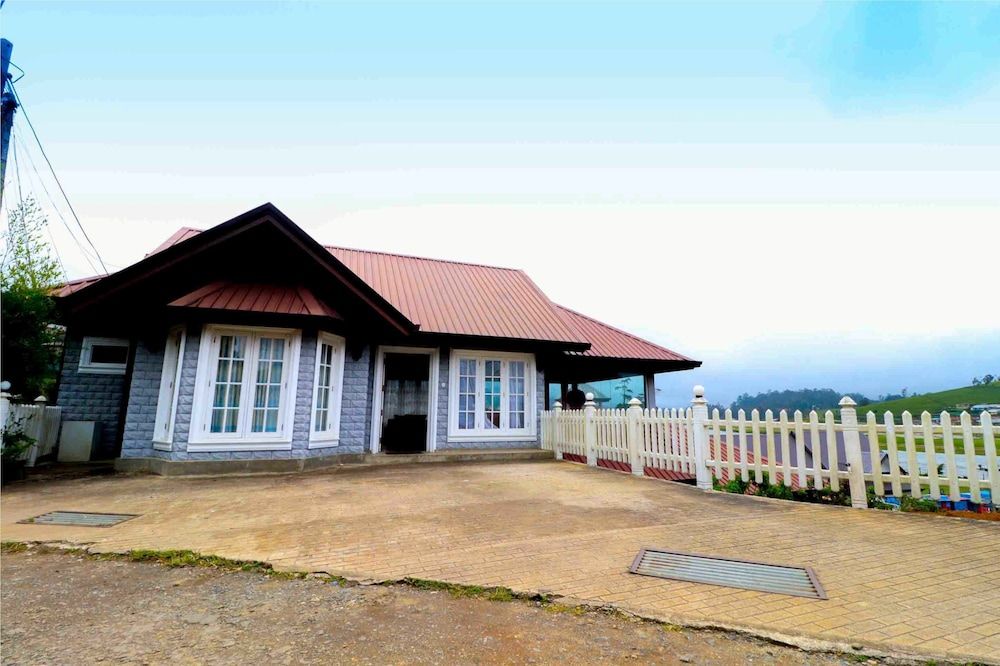 undefined Yoho Villa Lake View 2