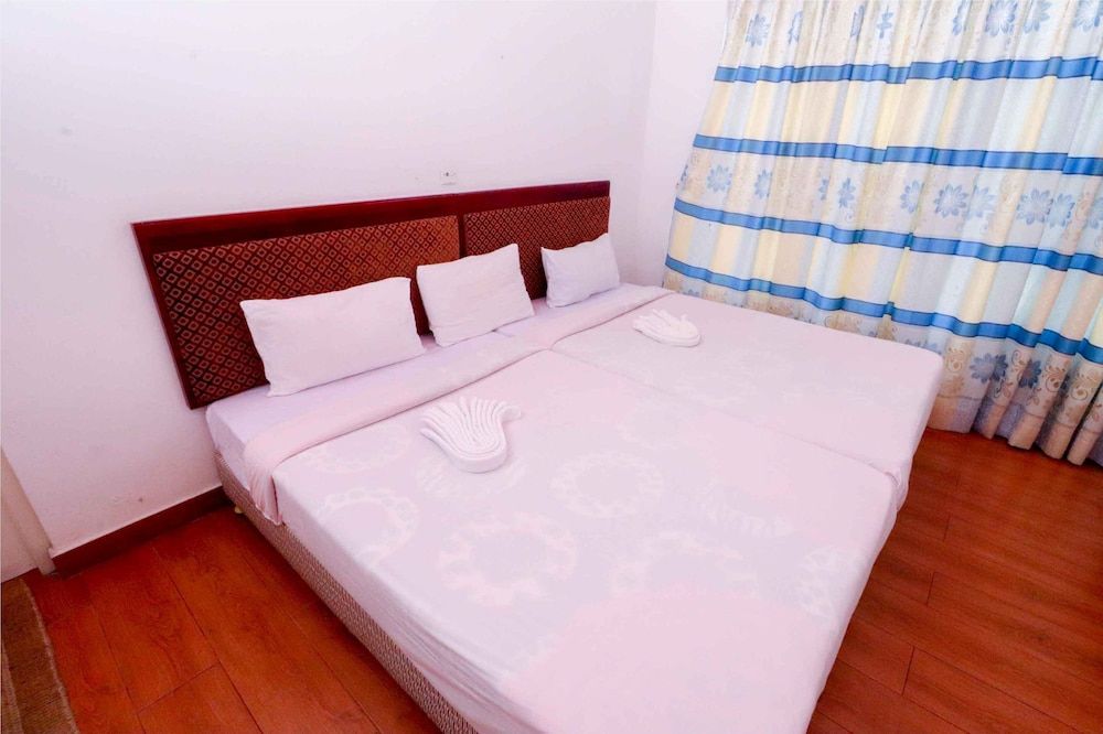 Yoho Villa Lake View Deluxe Quadruple Room 2