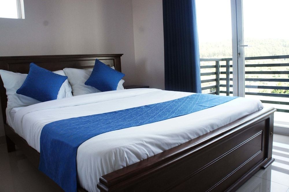 undefined J's Villa 8