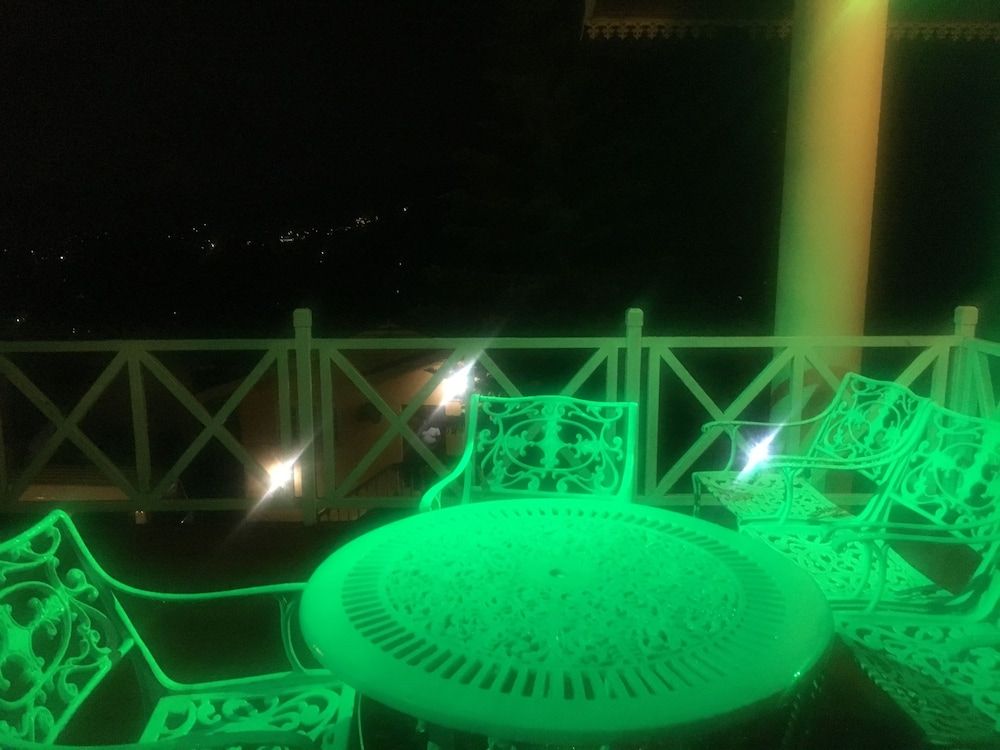 undefined grymsby holiday bungalow 2