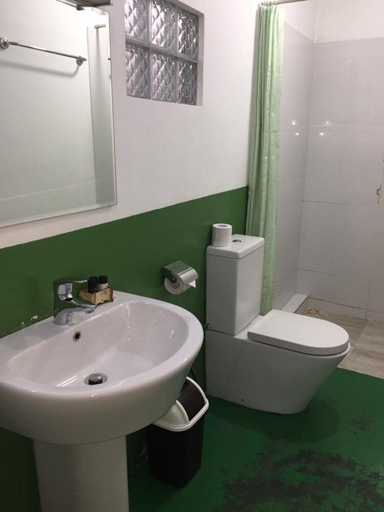 undefined The Rivendell - Hostel 8