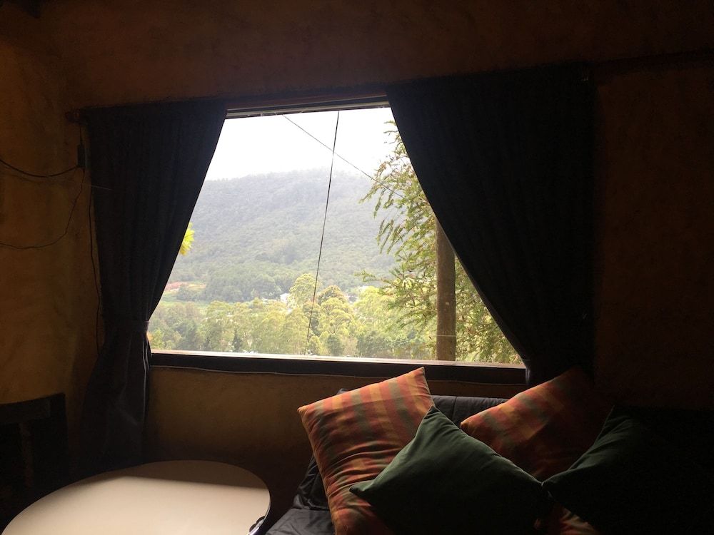 Misty Mountain Villas Standard Double Room with Mountain View 6