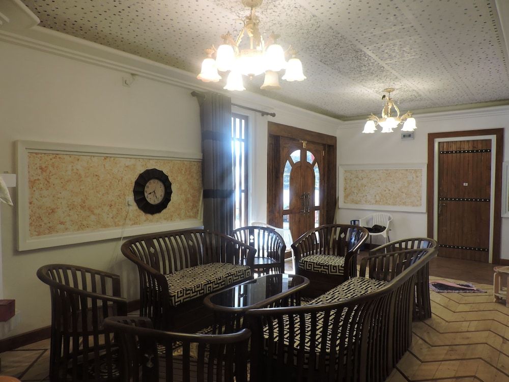 undefined White Tower Villa  Sri Lanaka 10