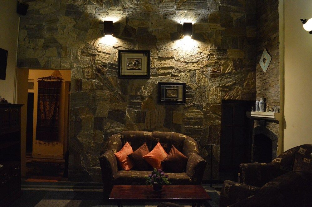 undefined Misty Holiday Nest 9