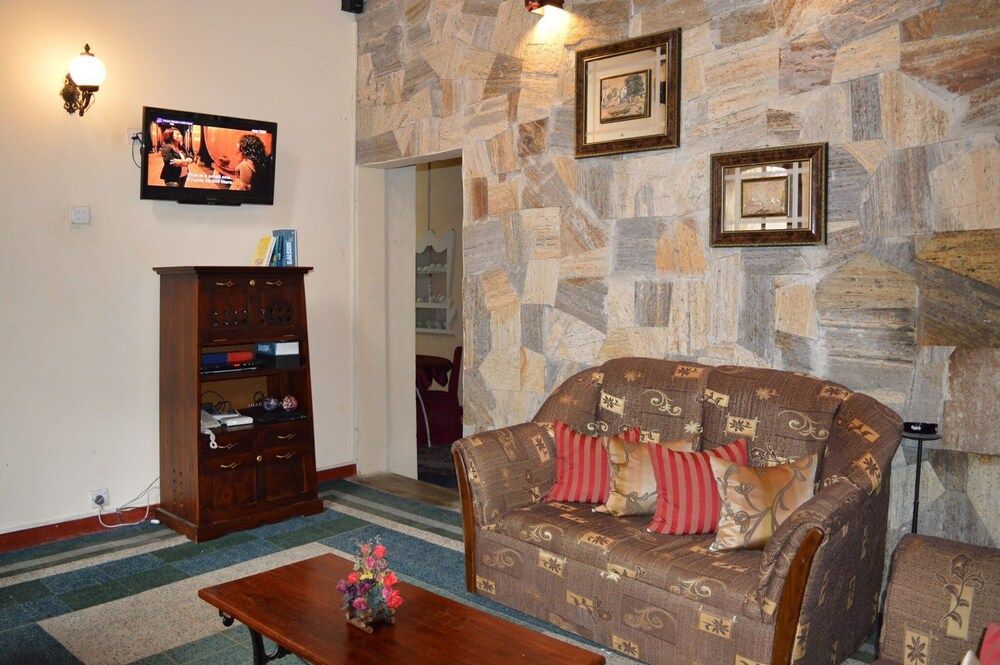 undefined Misty Holiday Nest 3