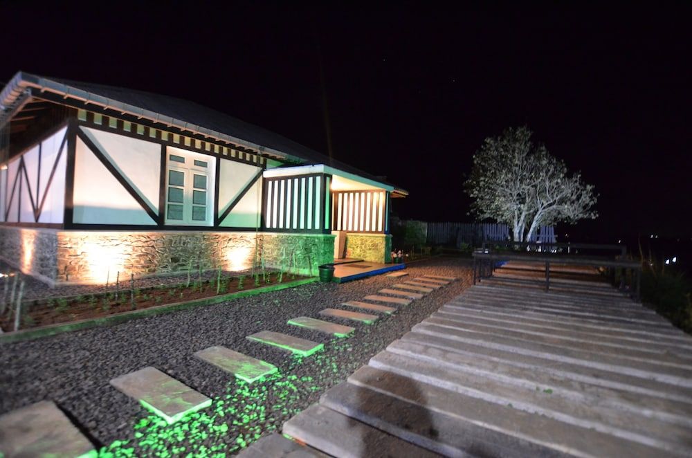 undefined Loversleap Cottage 9