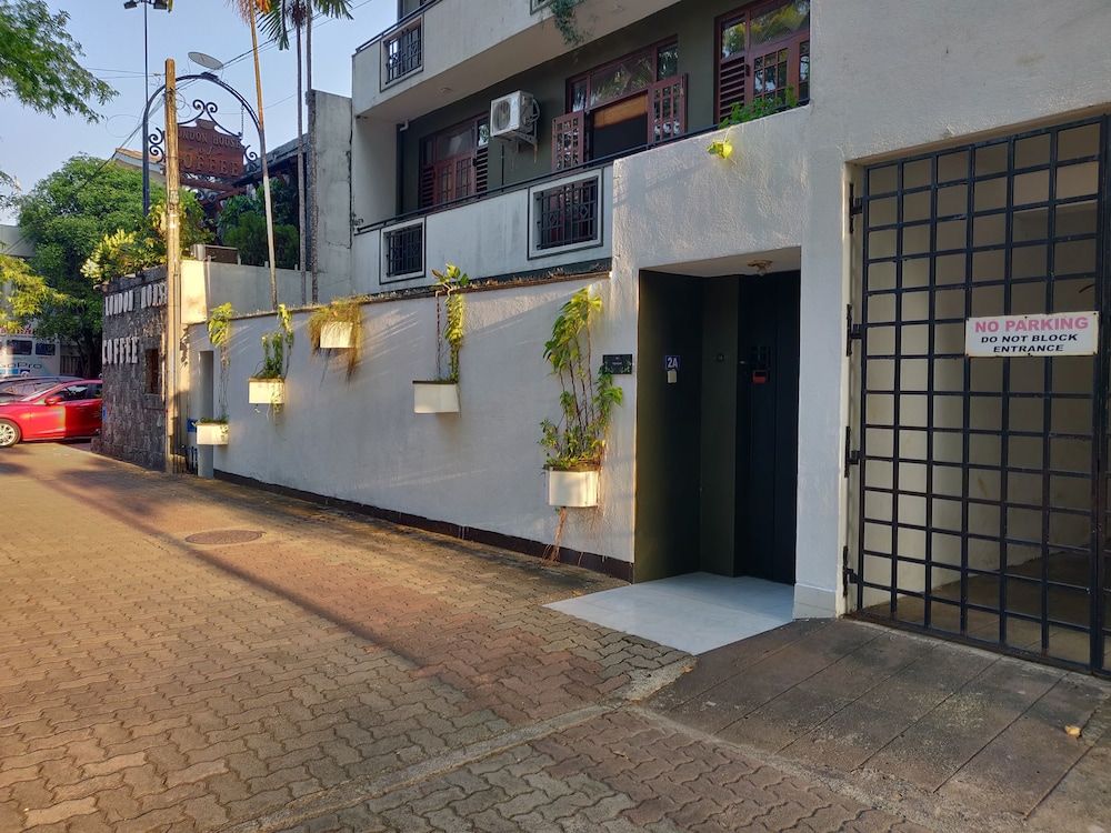 undefined Mrs Pepperpots 2