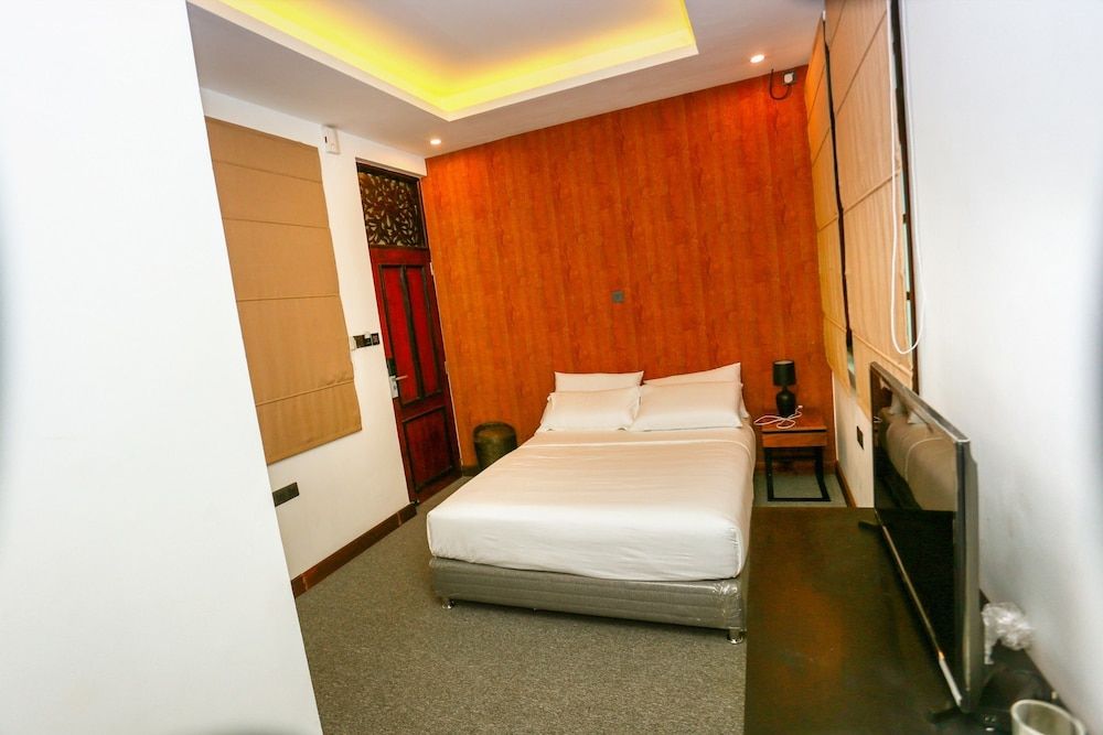 undefined Kestrels Colombo 10