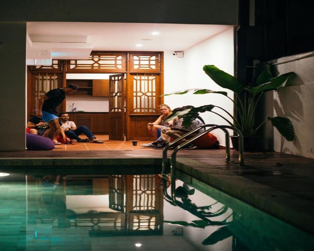 undefined Island Hostels Colombo 2