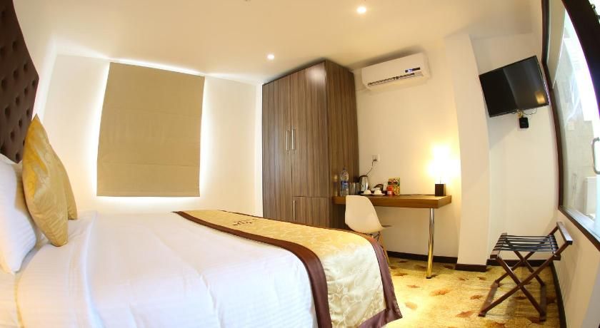 City Hotel Colombo 02 Standard Double Room