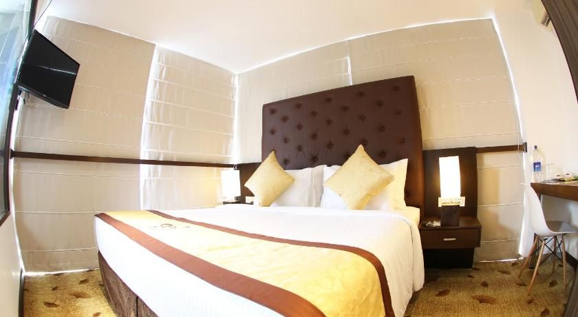 City Hotel Colombo 02 Standard Double Room 3
