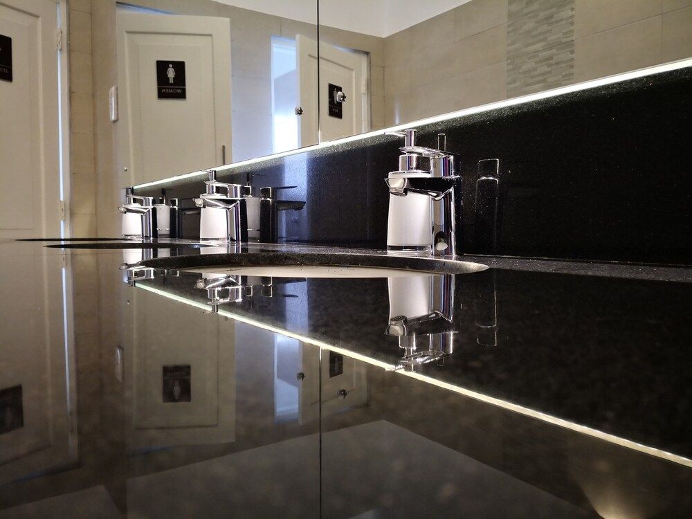 undefined The Capsule Hotel 8