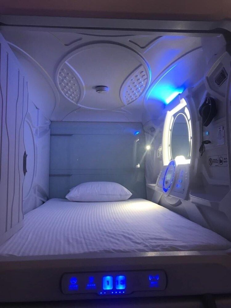 undefined The Capsule Hotel 3