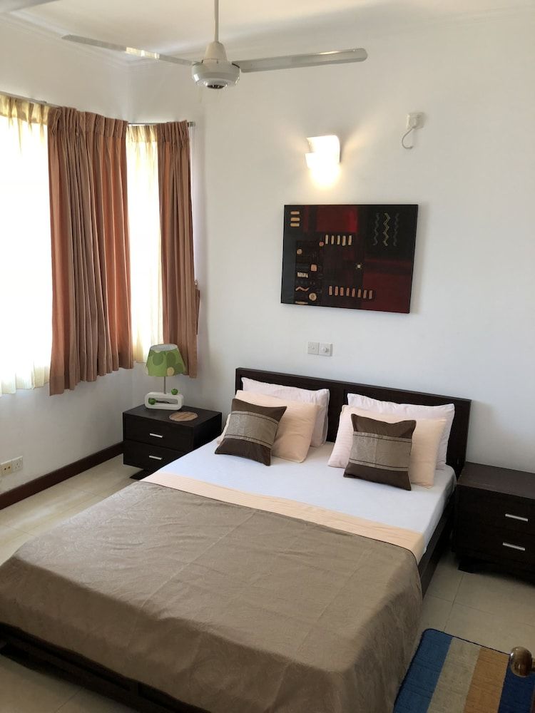 undefined Hedges Court Residencies Town Hall- 2 Bed Room Apartment