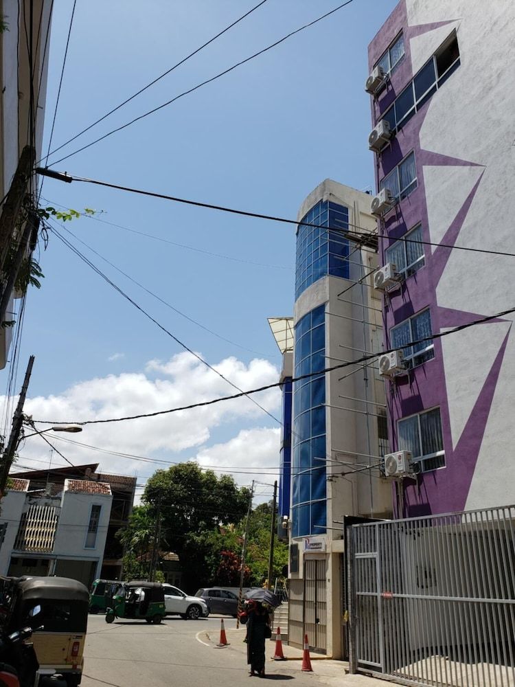 undefined Amazinn Suites 4