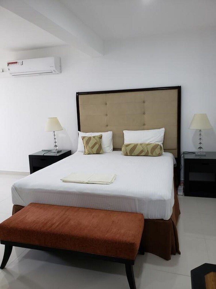 undefined Amazinn Suites 7