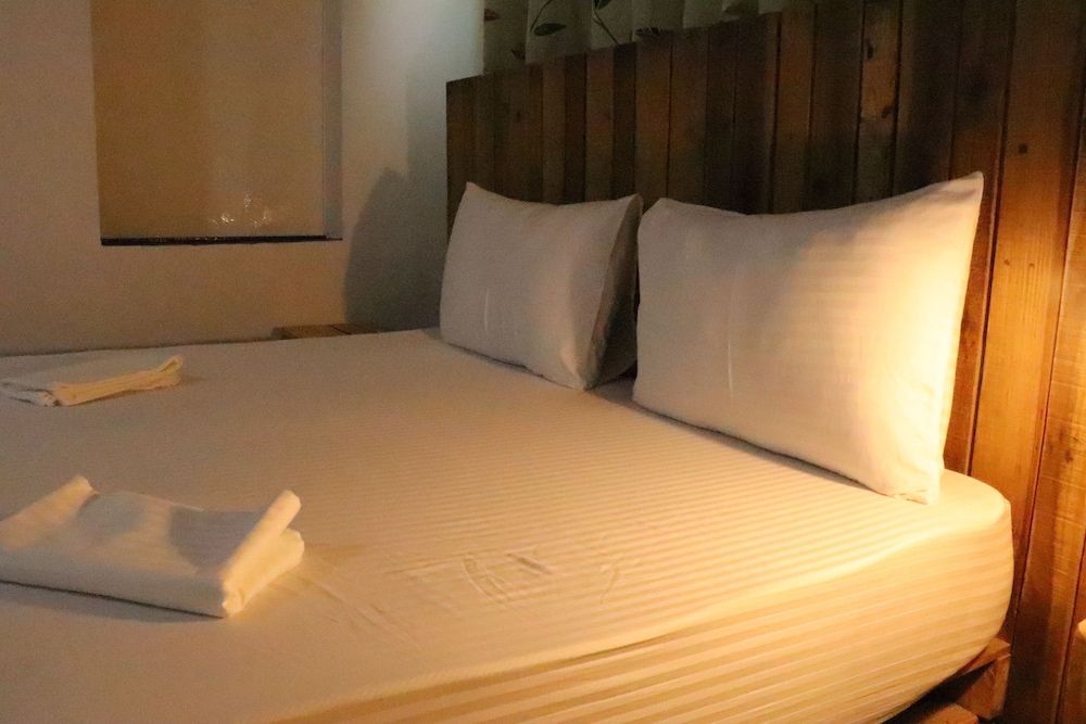 Miracle City Inn Hostel Standard Double Room 4