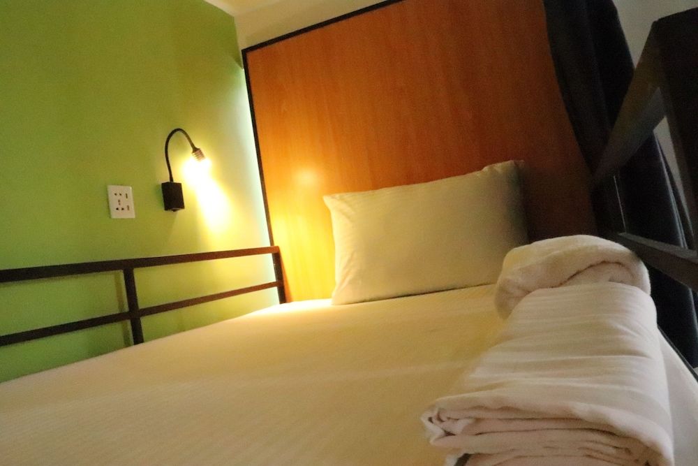 undefined Miracle City Inn Hostel 9