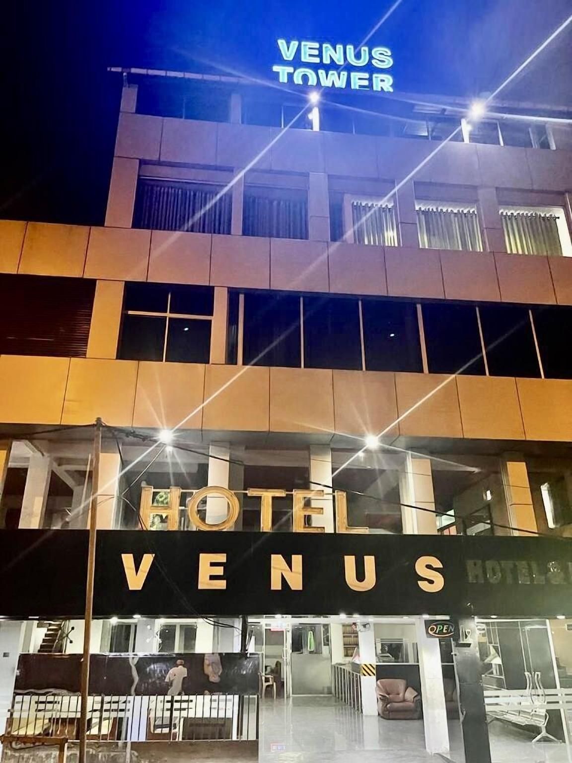 undefined Venus Hotel 4
