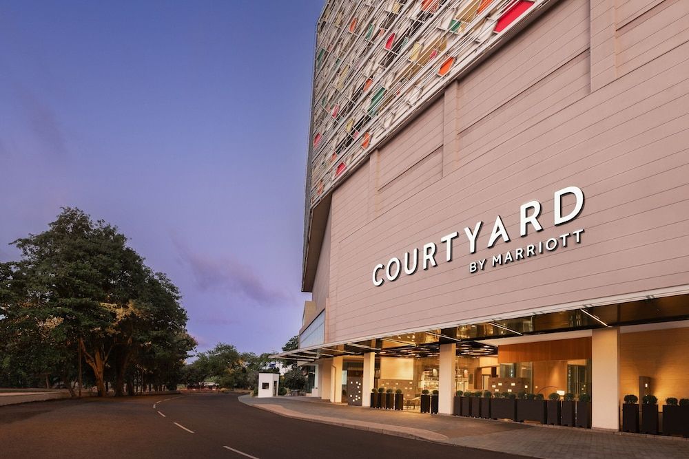 undefined Courtyard By Marriott Colombo 2