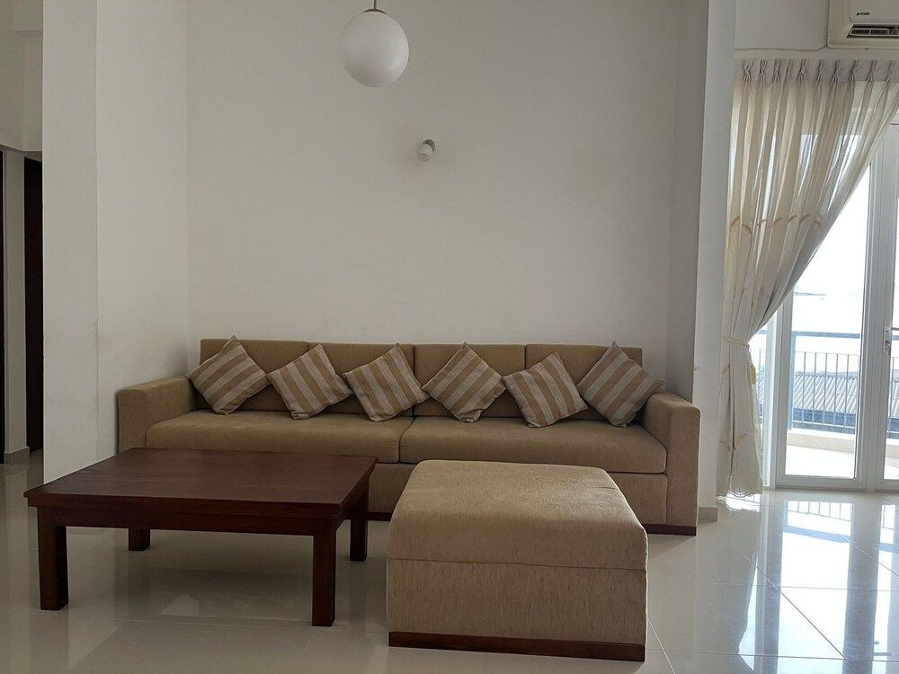 Short Term Apartment in Colombo City