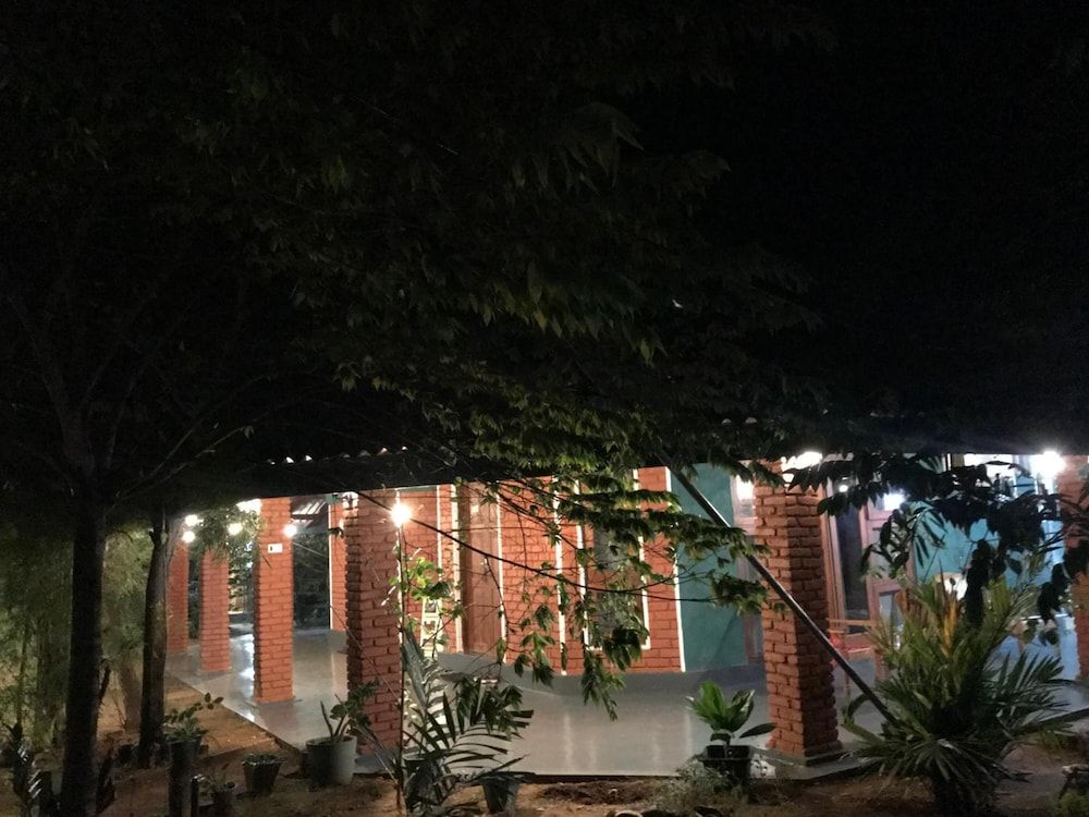 undefined Sunshine Resort & Spa 8