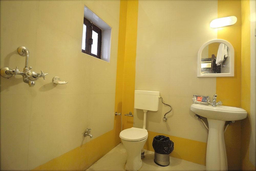 Rajputana Palace Deluxe Room 4