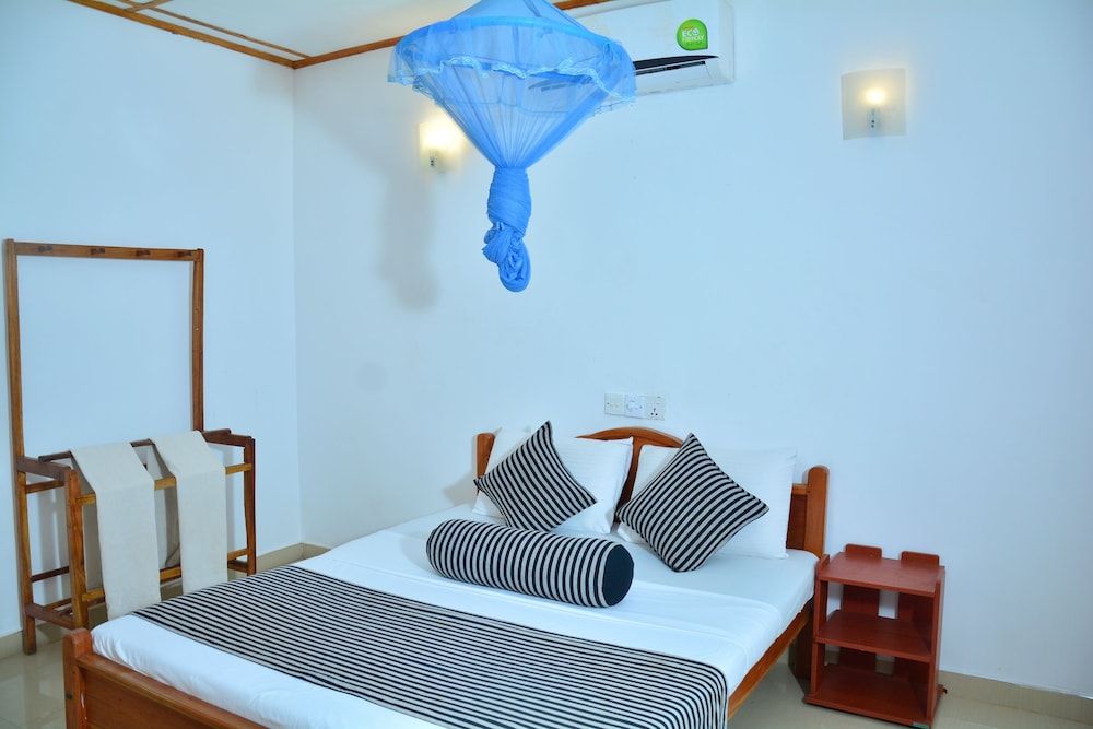 undefined Sigiriya Samanala Guest House 9