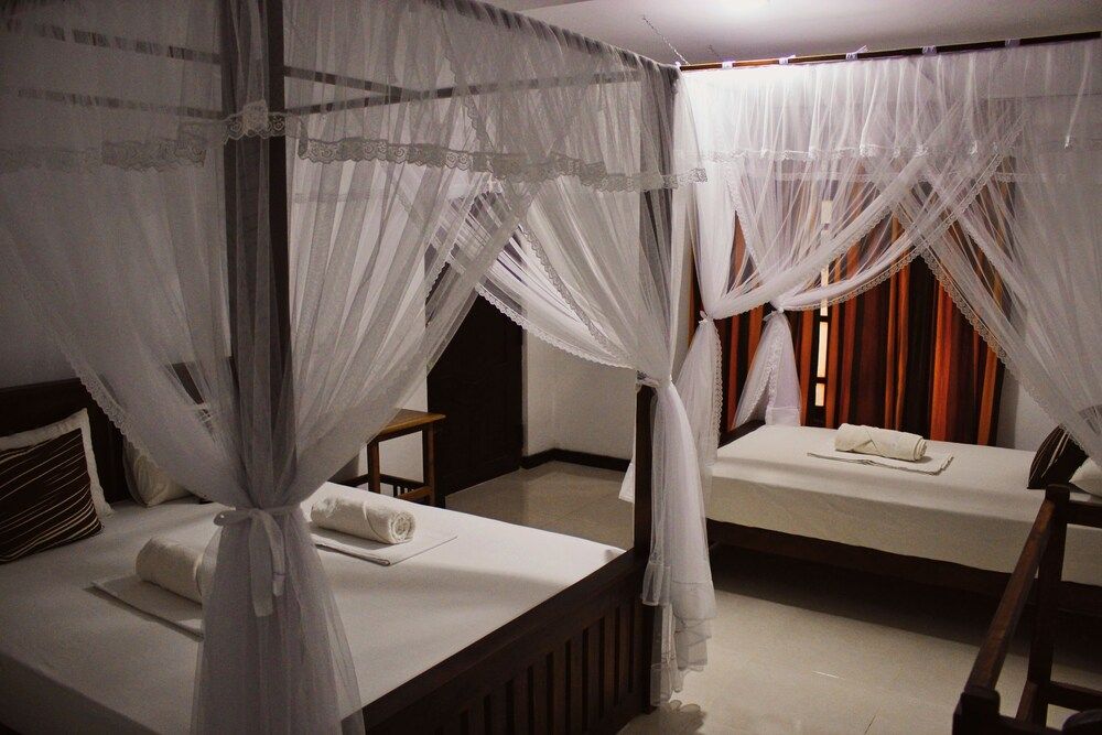 undefined Sigiriya Lahiru Homestay