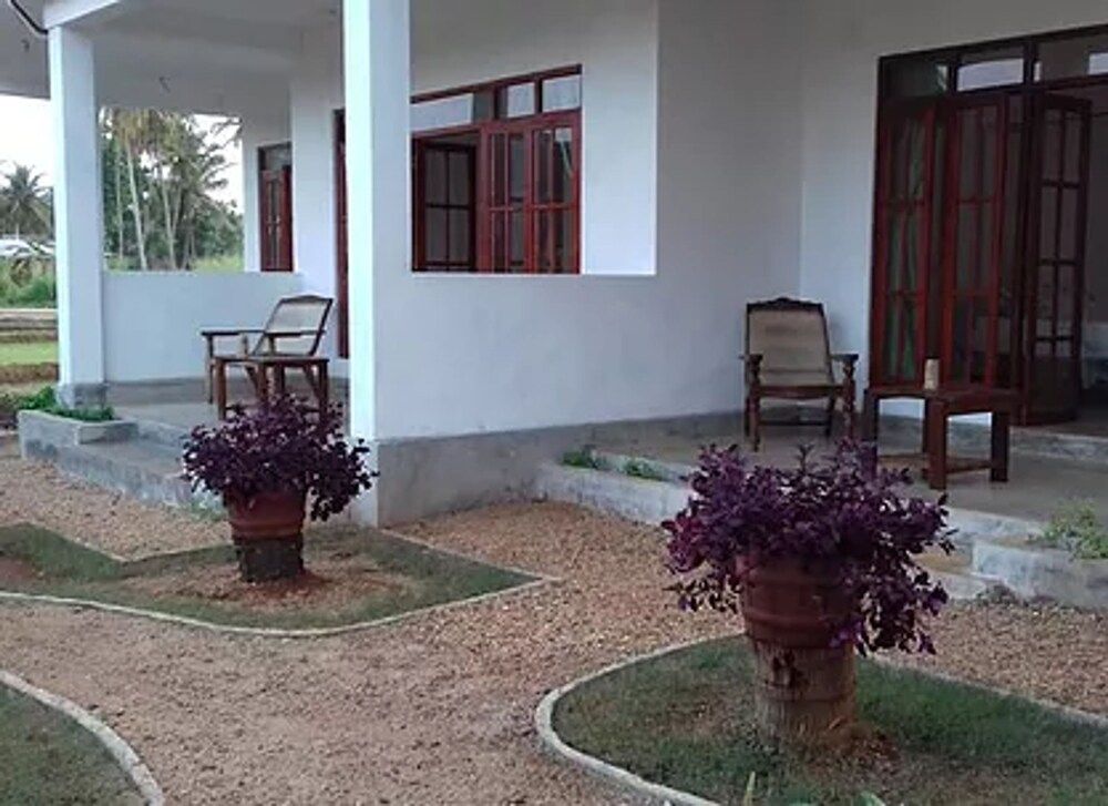 undefined Nelu Villa Sigiriya 3