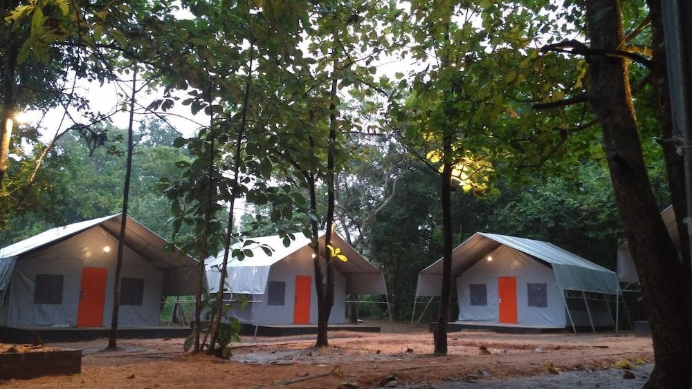 undefined Hangover Hostels Sigiriya 5