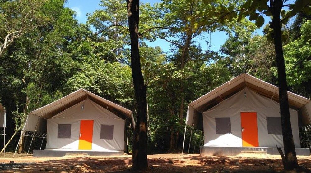 undefined Hangover Hostels Sigiriya 2