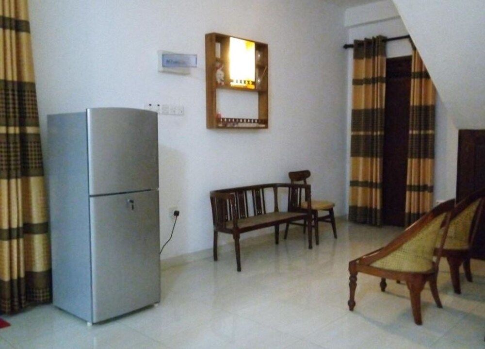 sinhagiri hotel and restaurant Double Room 4