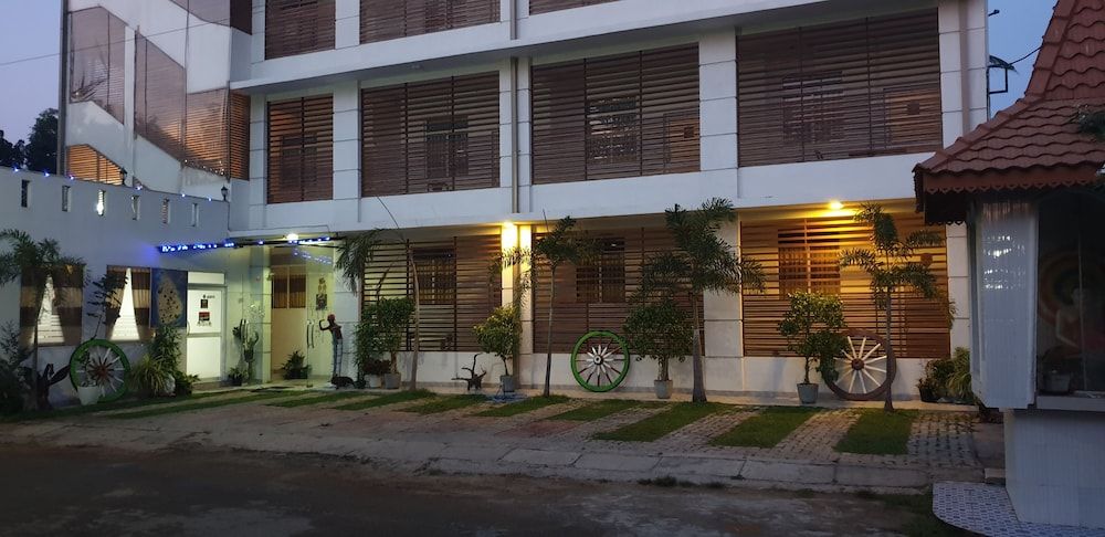 undefined Hotel Crown Plaza Katunayake 8