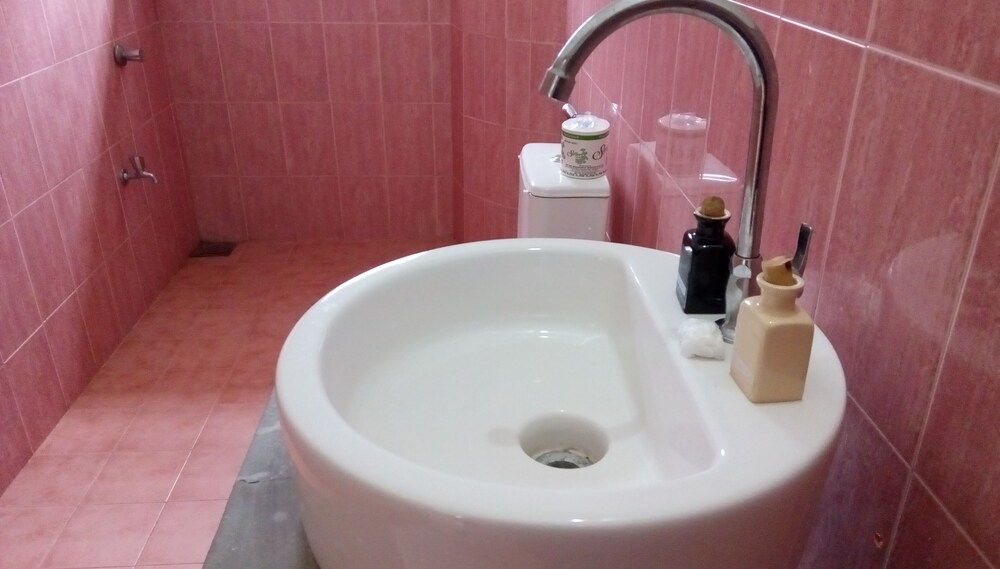 Cacao Standard Shared Dormitory, Men only 4