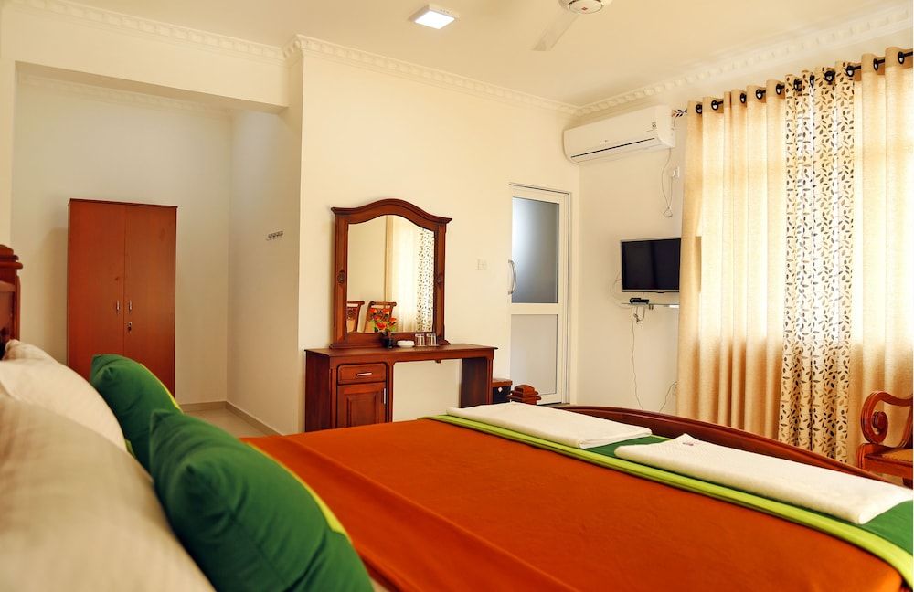 undefined Ronaka Airport Transit Hotel 4