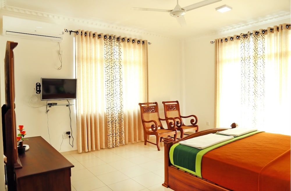 undefined Ronaka Airport Transit Hotel