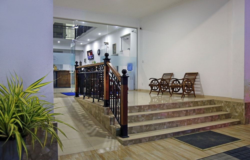 undefined Ronaka Airport Transit Hotel 9