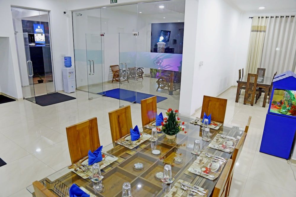 undefined Ronaka Airport Transit Hotel 9