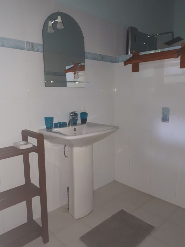 King Coconut Lodge Superior Double Room 4