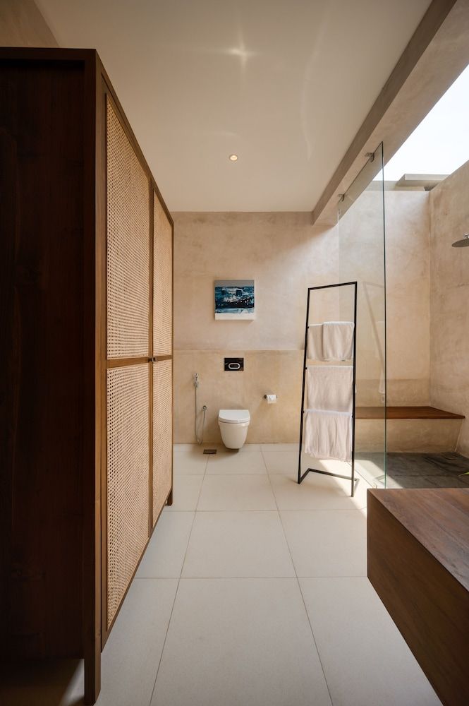 Kayaam House Palm View Suite with Jacuzzi 3