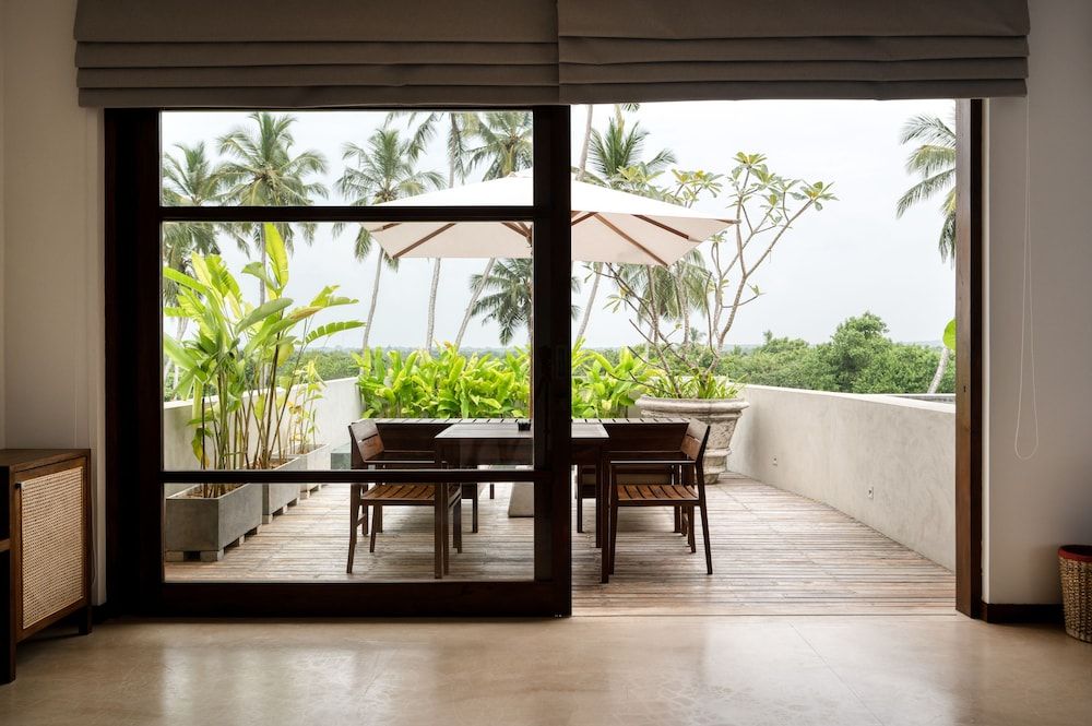 Kayaam House Palm View Suite with Jacuzzi 2